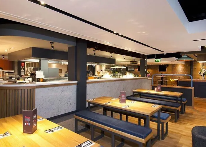 Premier Inn Halifax Town Centre