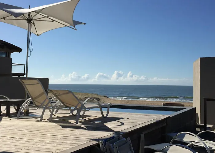 Maradentro Apart Hotel & Suites