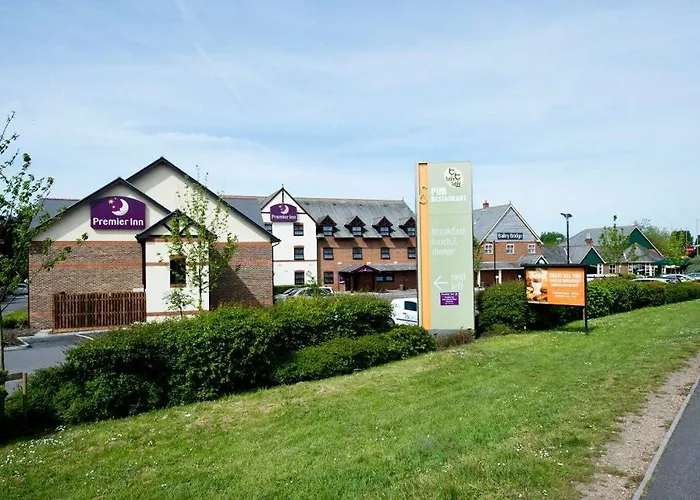 Premier Inn Christchurch West