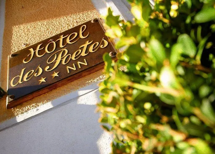 Hôtel Des Poètes avec parking sur réservation