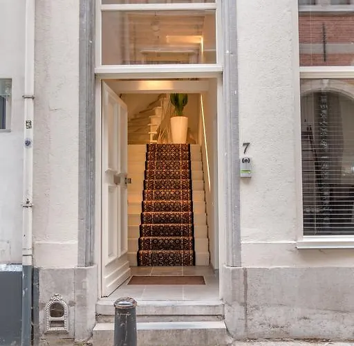 Y & L Villa Antwerp
