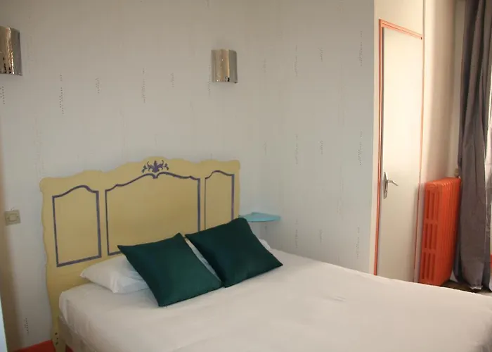 Hotel Republique