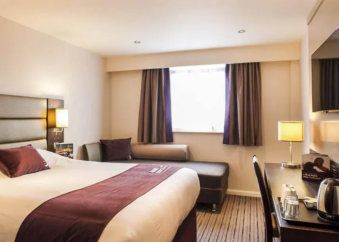 Premier Inn Watford Central