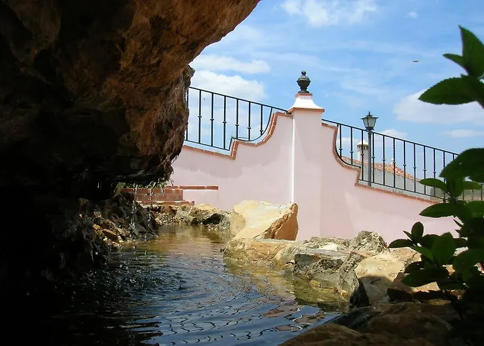 Hotel Vega De Cazalla