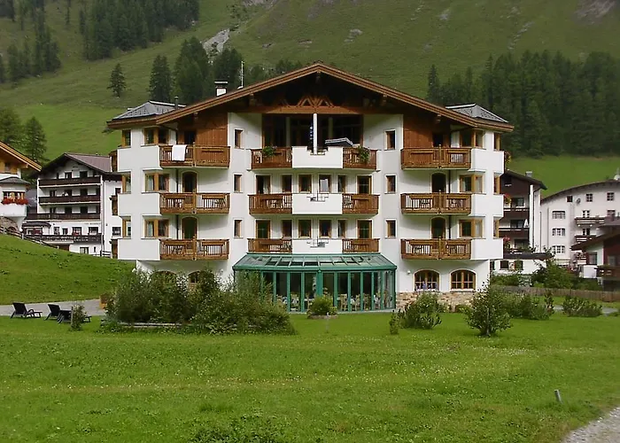 Hotel Garni Chasa Nova