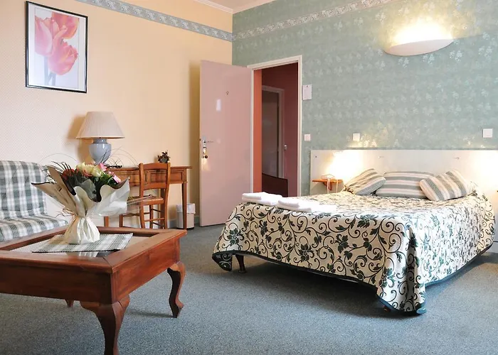 Hotel De Paris