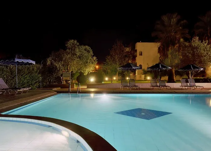 Hotel Tina Flora