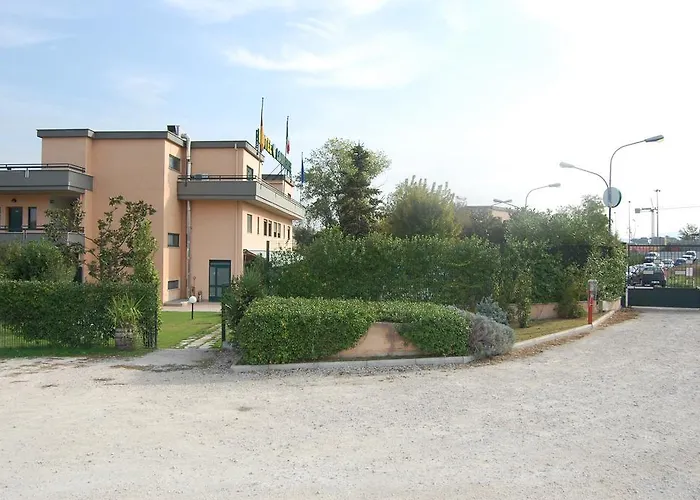 Hotel Laurence Rome