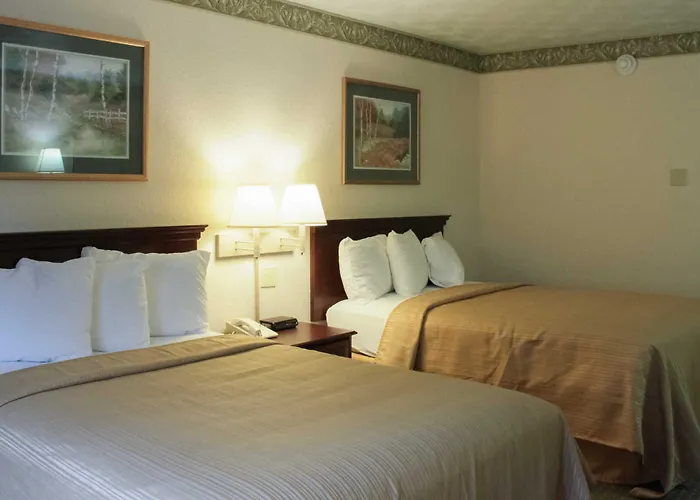 Econo Lodge Akron Gilchrist Road