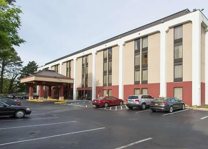 Studio And Suites 4 Less Western Branch