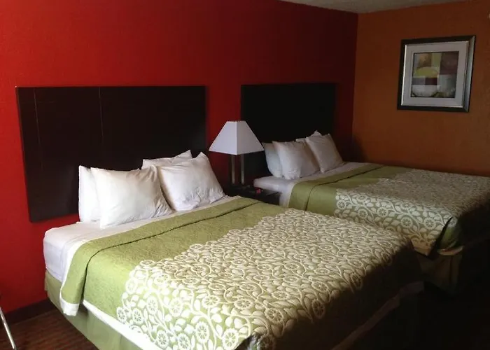 Days Inn By Wyndham Liberty/Ne Kansas City