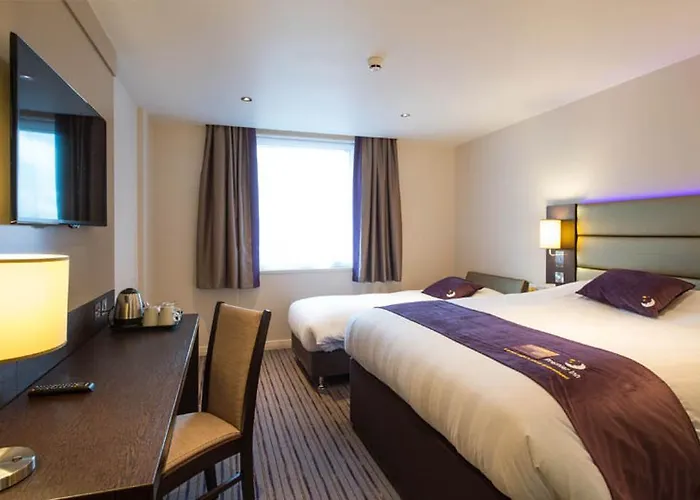 Premier Inn Dundee Centre