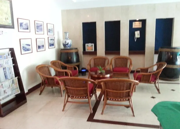 Pacific Orient Hotel