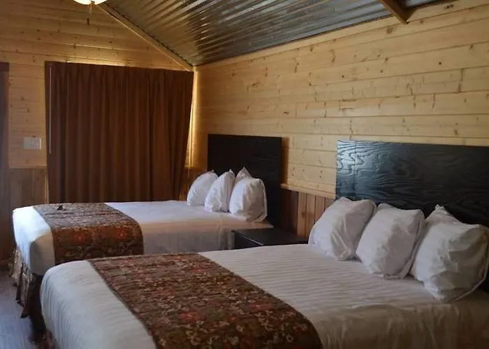 Lone Star Lodge