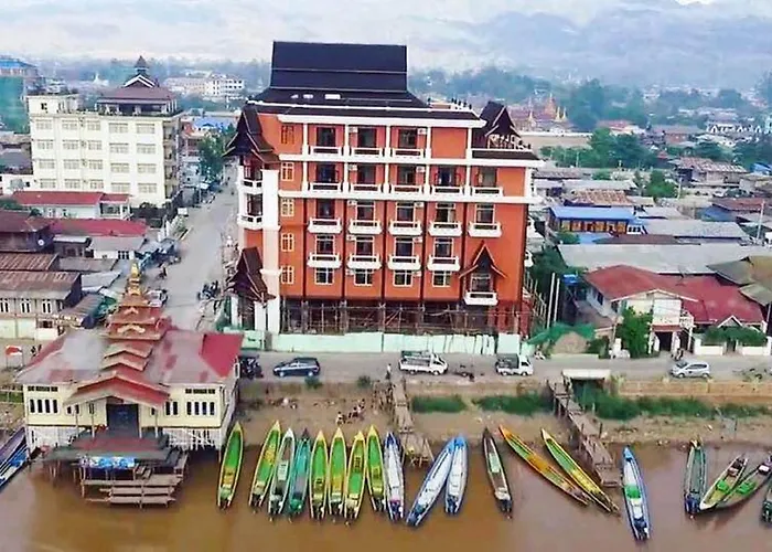 Thousand Island Hotel Inle Lake