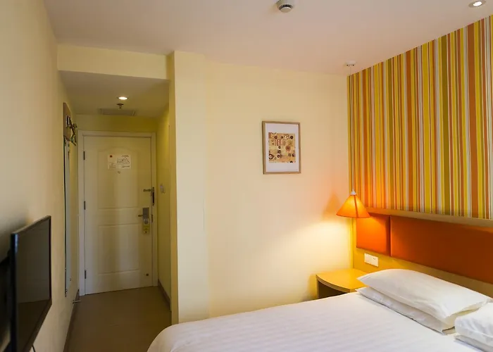 Home Inn Hengshui West Heping Road