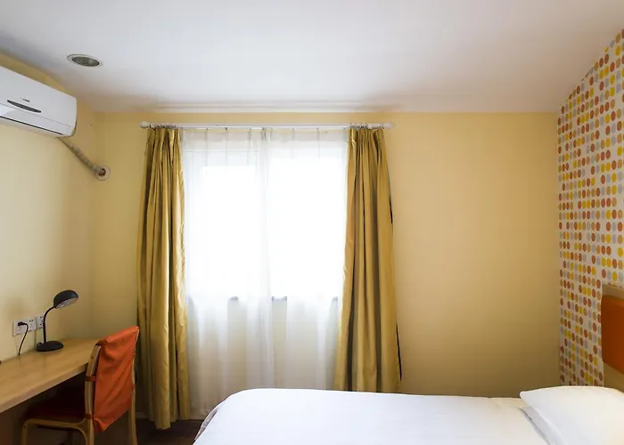 Home Inn Hengshui West Heping Road
