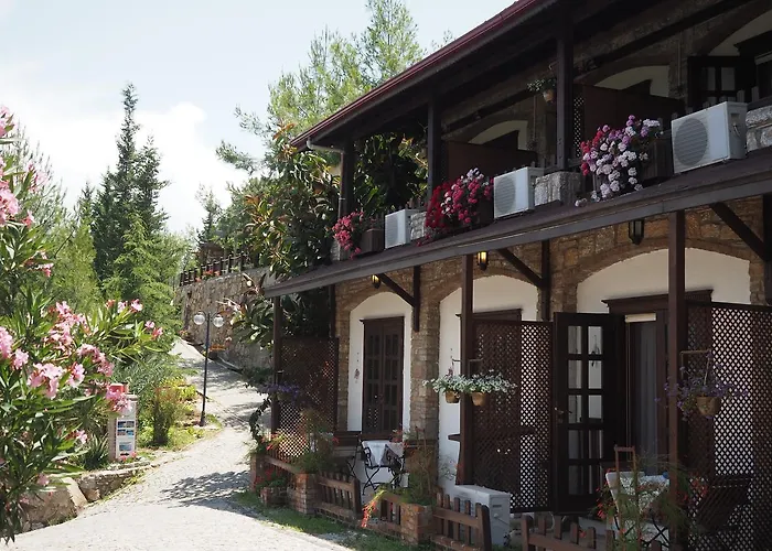 Loca Hotel