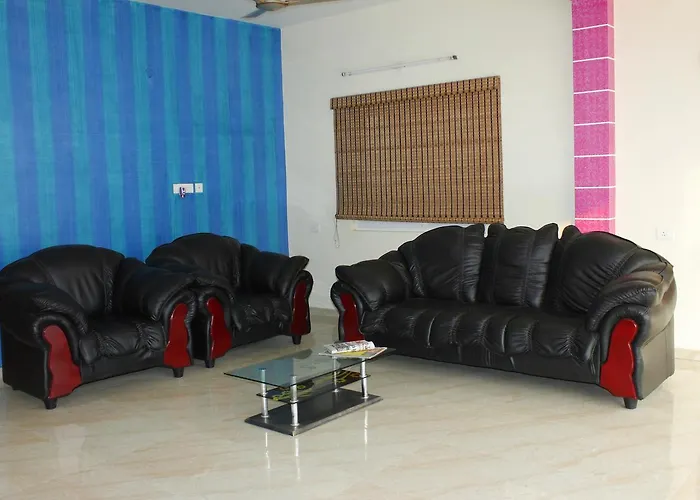 Sasti Hotel Palani
