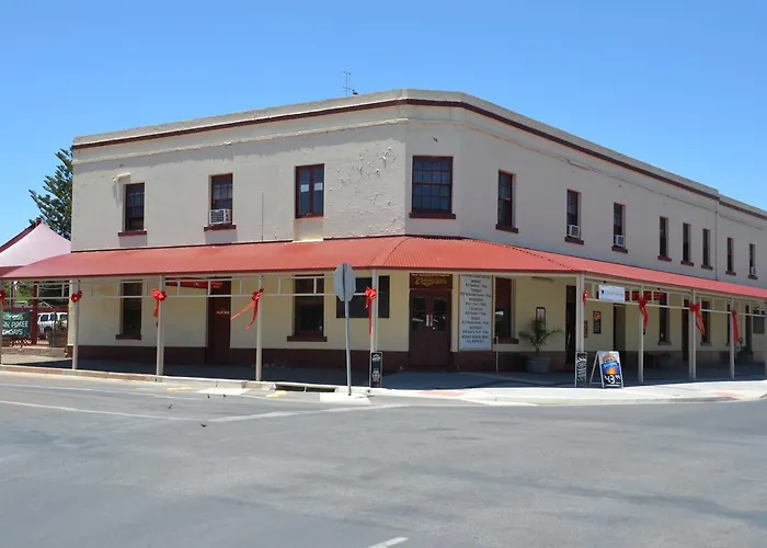 Copper Coast Hotel