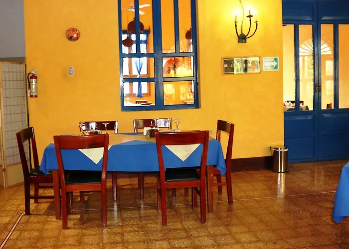 Hotel Los Arcos