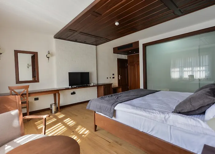 Hotel Barleti