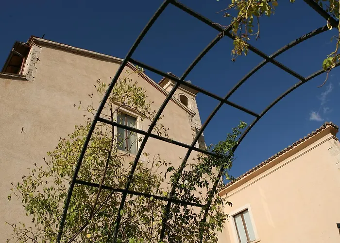 Convento Di San Colombo B&B Dimora Storica