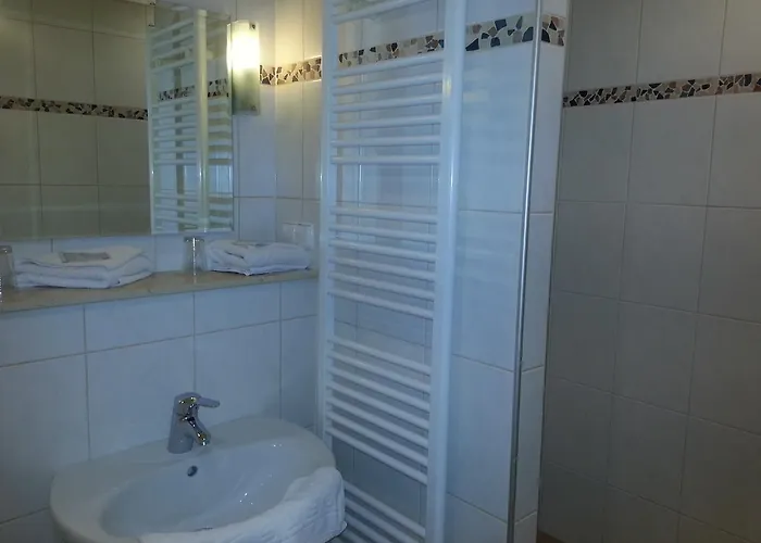 Schmucker Jäger - Hotel Garni