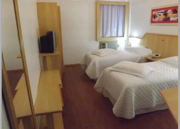 Cometa Plaza Hotel