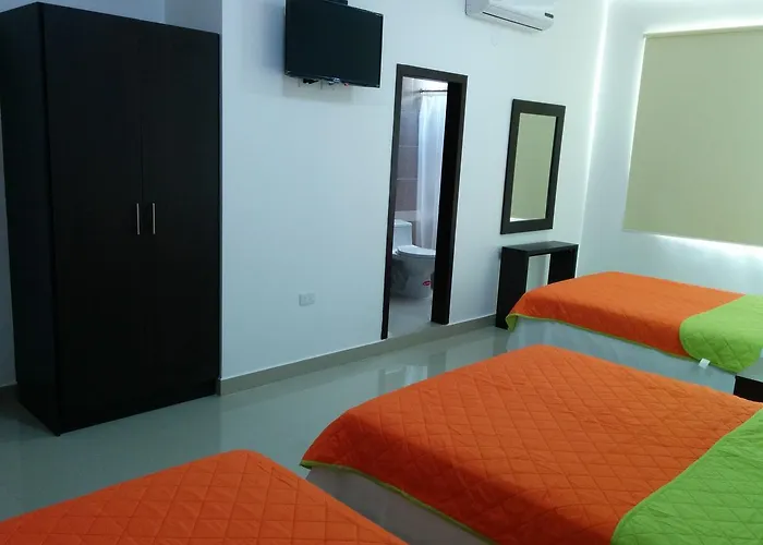 Manta Airport Hotel