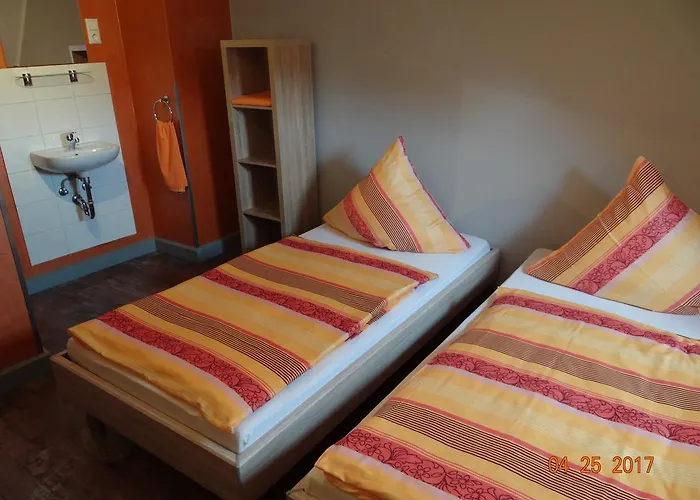 Hotel H4 Easy