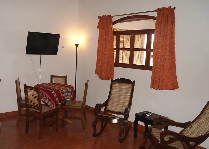Hotel Cacique Adiact