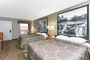 Super 8 By Wyndham Orangeburg