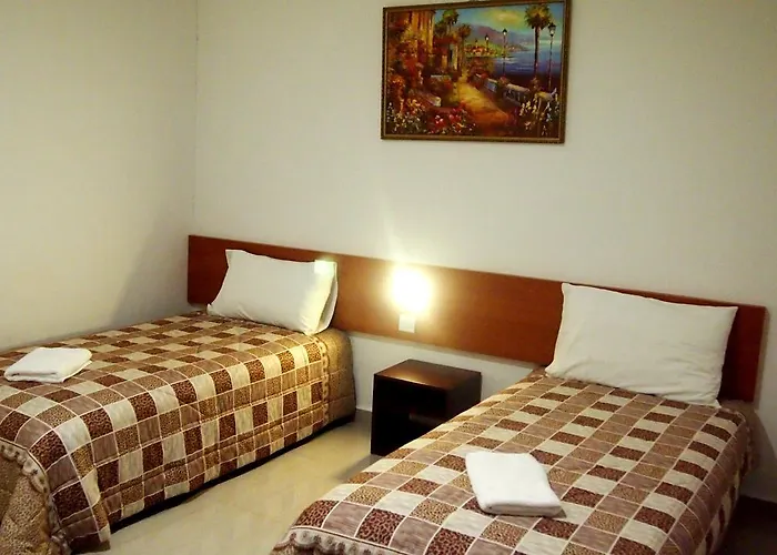 Aloha Hotel