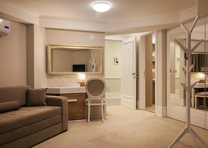 Castello Boutique Hotel