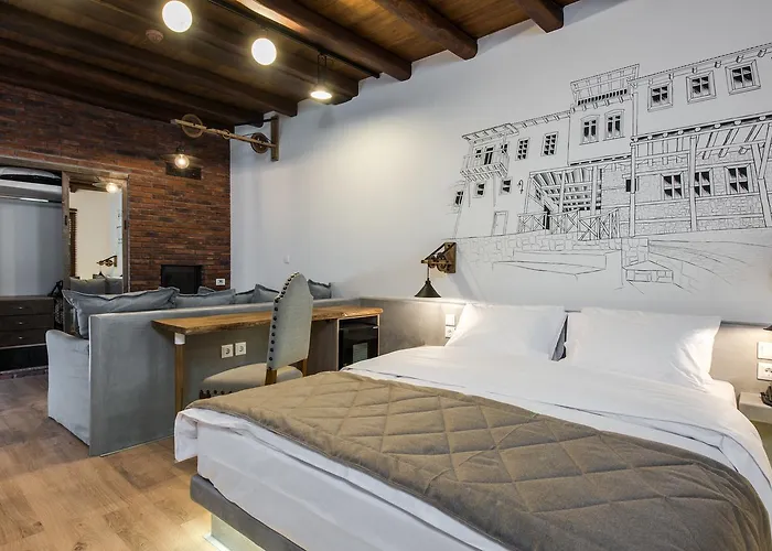 Olganos Vl Luxury Rooms & Suites