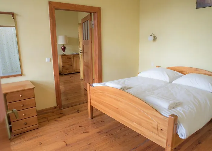 Hotel Azyl