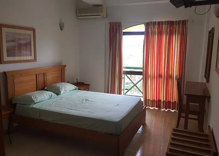 Felicidade Hotel