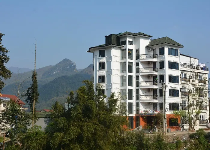 Sapa House Hotel Halal Certified
