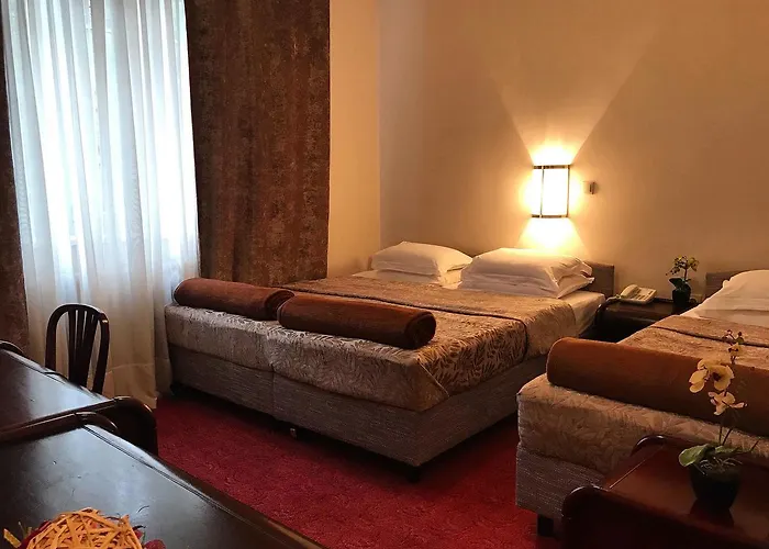 Golden Inn Hotel