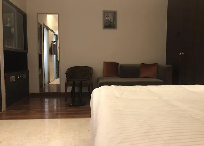 Hotel Sharanam