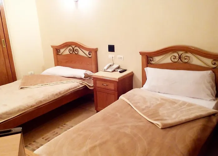 Applicators Hotel