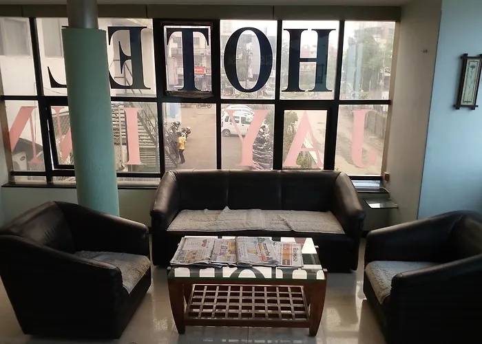 Hotel Jay International