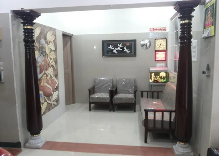 Hotel Nachiappa Palace