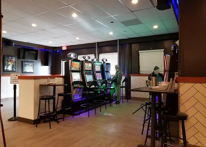 Travelodge By Wyndham Conference Centre & Suites Whitecourt