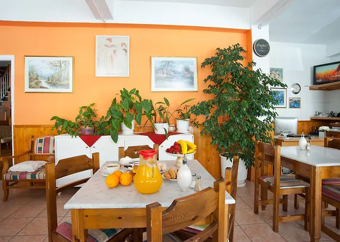 Hotel Athina