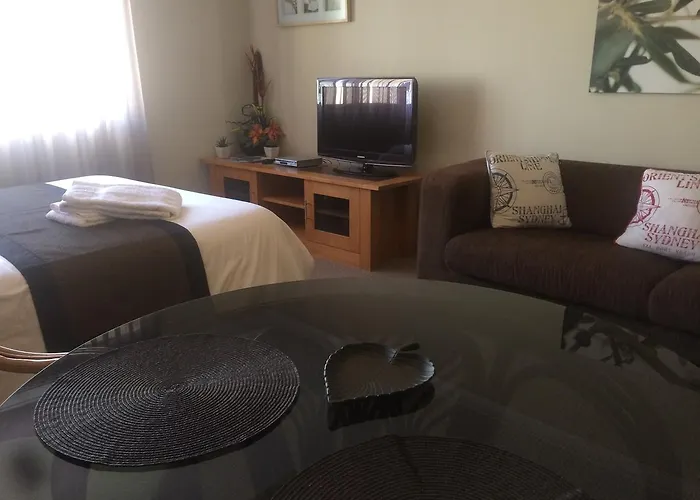 Breakwater Short Stay