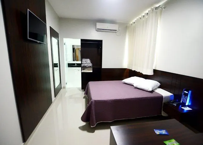 Vermont Plaza Hotel