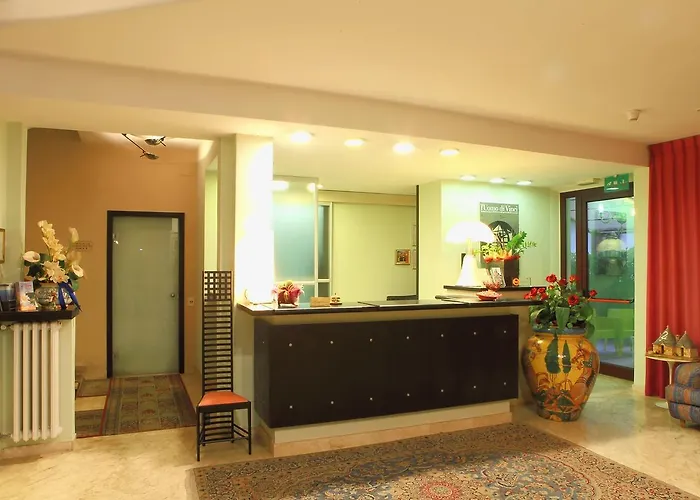Hotel Alexandra