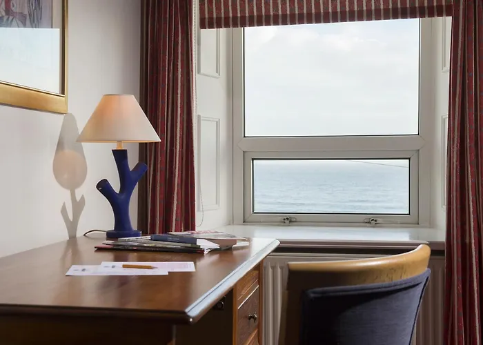 Regency Hotel